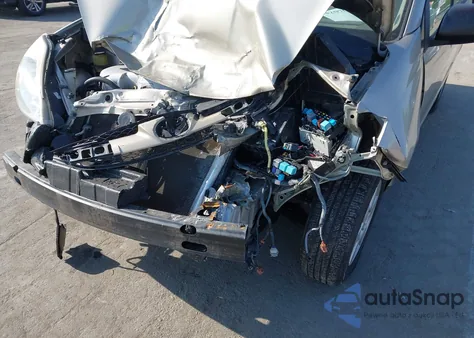 2008 Toyota Sienna Le z USA, uszkodzony, nr VIN 5TDZK23C88S138560